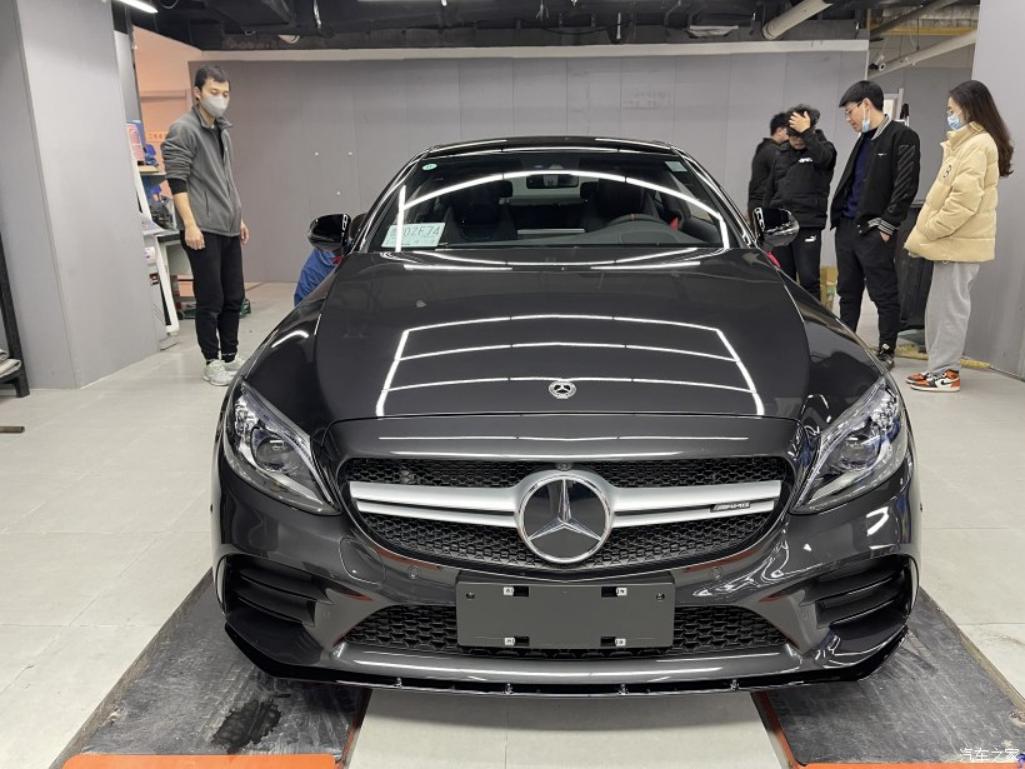 奔驰c43amgcoupe内饰改装,奔驰c43旅行版改装大包围