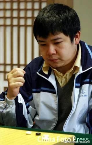 白天不懂夜的黑落叶不懂秋的美,白天不懂夜的黑落叶不知秋的悲