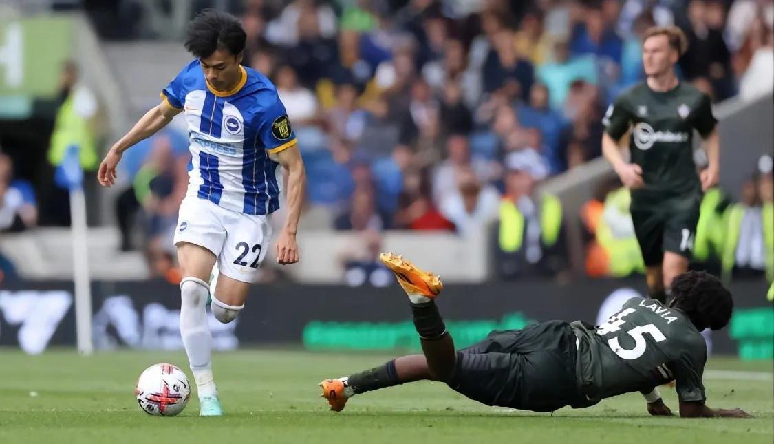 英超最新积分榜：利兹联8轮不胜保级堪忧布莱顿锁定前7获欧战资格