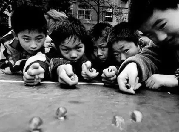 岁月如烟原唱,岁月如烟粤语