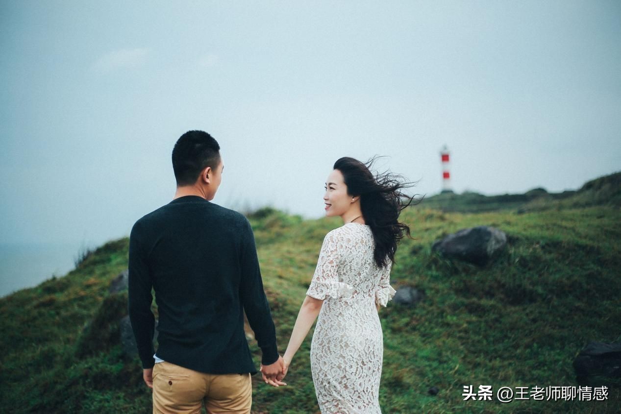 中年夫妻三观不合怎么维持婚姻,婚姻三观不合很累很压抑的说说