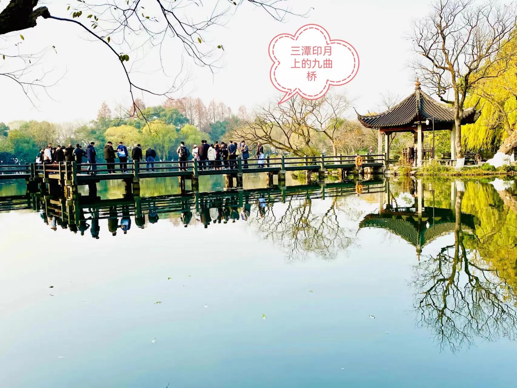 西湖十景之一三潭印月是什么意思,三潭印月是杭州西湖十景之一