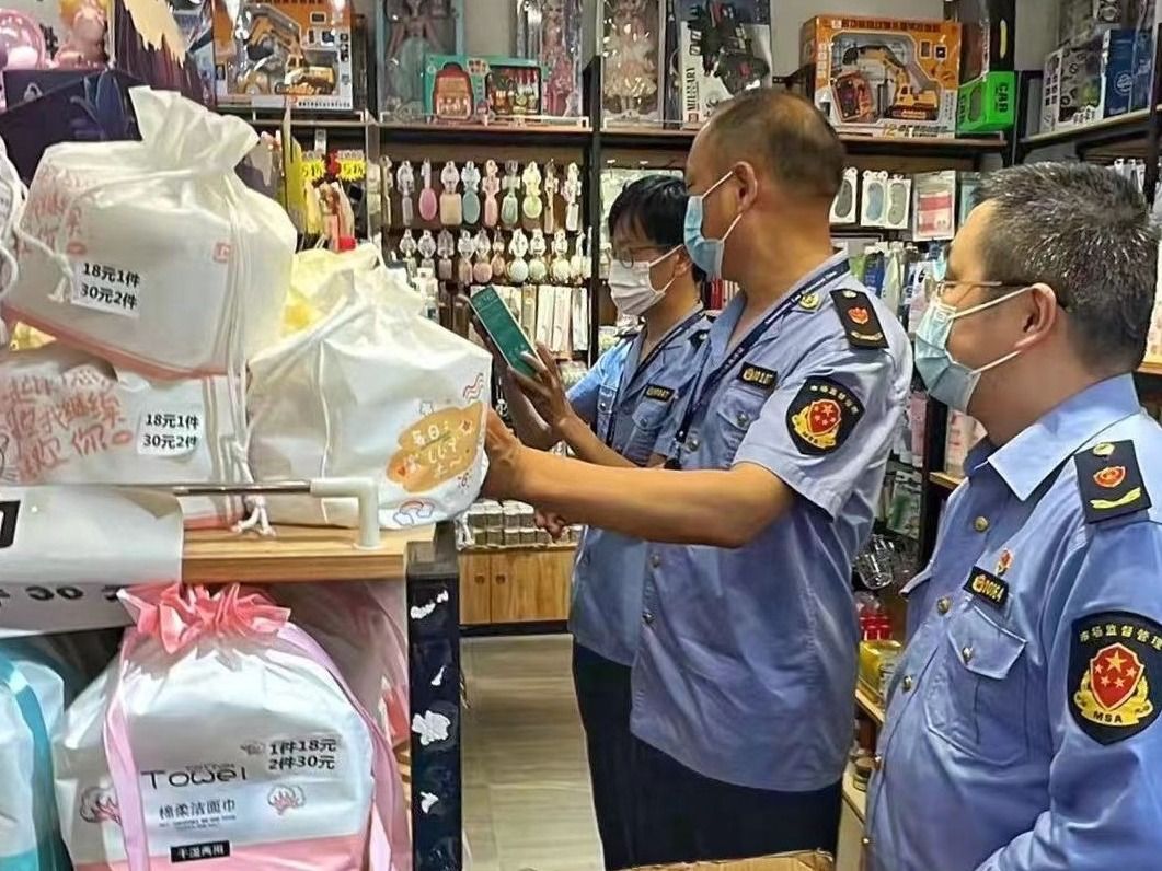 买美瞳注意事项和手续,戴美瞳一定要有佩戴工具吗