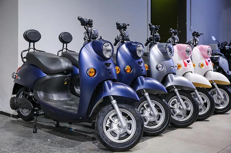 买电动车看电池多大,买电动车需要看什么续航