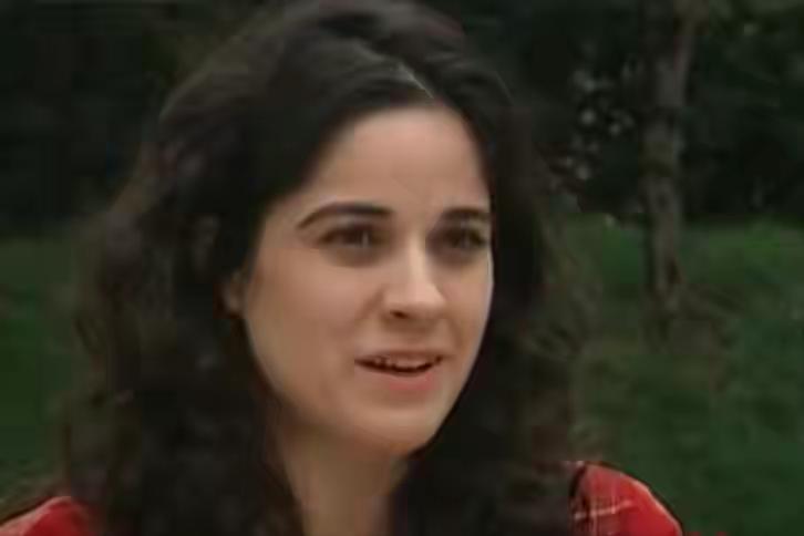 中国农村小伙娶外国美女，后定居美国相妻教女，15年过去仍很幸福