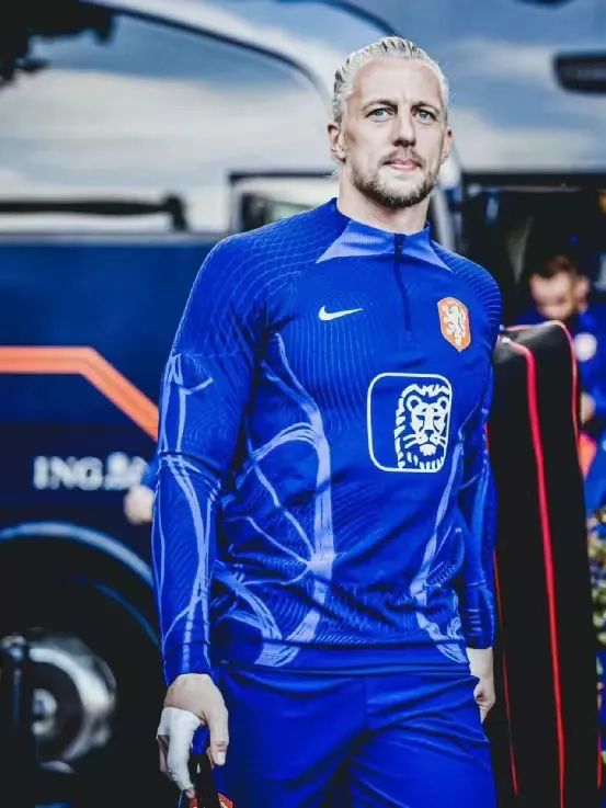 荷兰的崛起可以借鉴哪些经验,荷兰发展总结