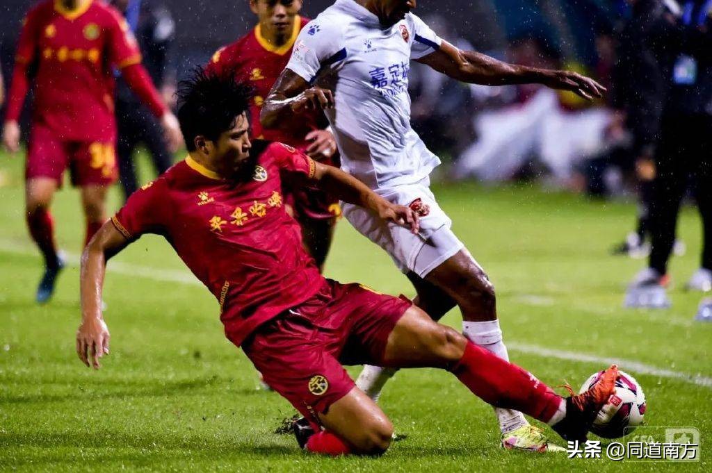 广西平果哈嘹队冲上中甲,中甲：广州0-1广西平果哈嘹遭双杀