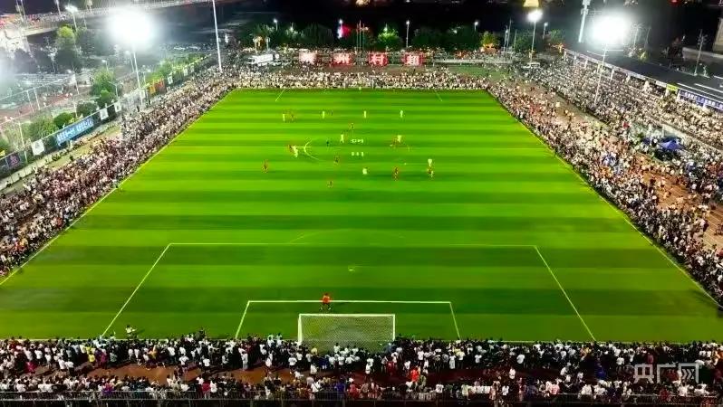 火遍全球的农村,村超火遍全球