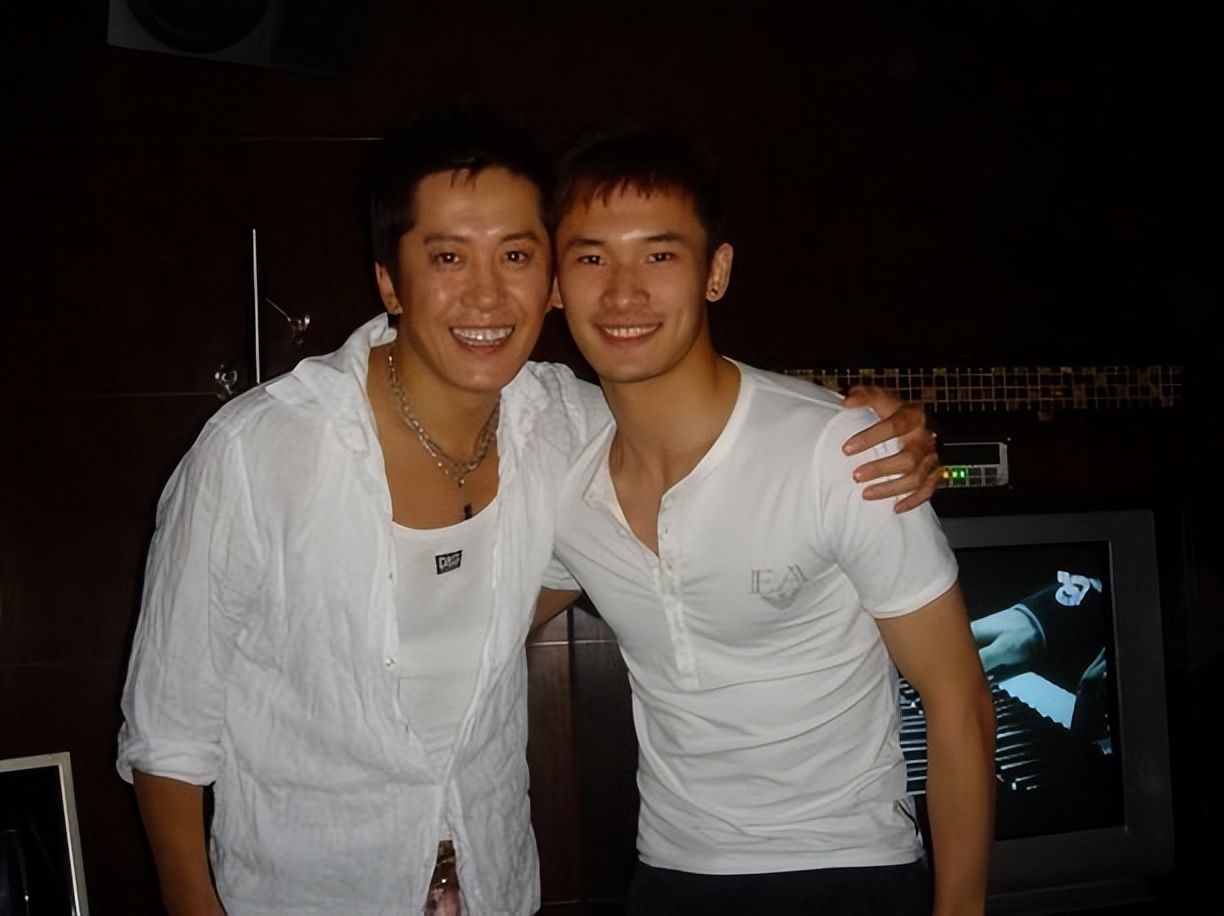 8次上春晚54岁入狱,他8次上春晚后被捕入狱