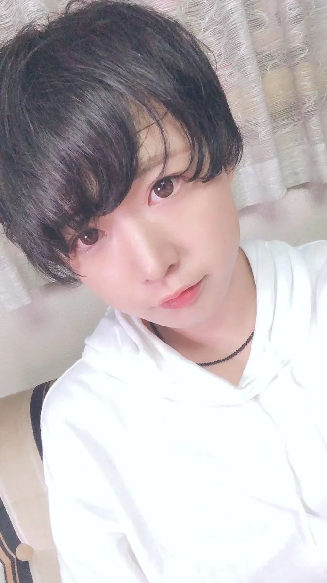 日本小混混穿女装比女友还好看！不愧是最强女装大佬…