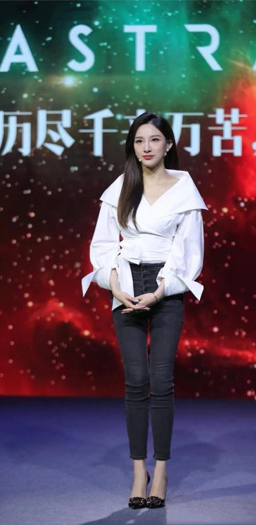 2022央视春晚主持人马凡舒简历,马凡舒2022年春晚主持人开场视频