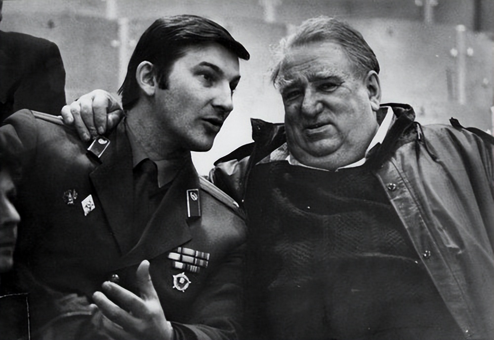 大英百科书内容,大英百科全书pdf