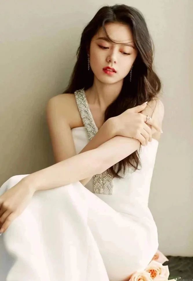 这一年，内娱女星千姿百态，唯这3种“惊艳”，牢牢抓住了我眼球