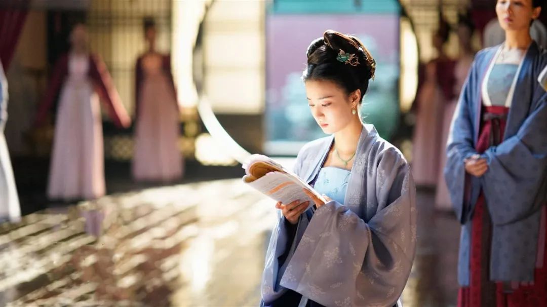 史上最美40首古诗词值得收藏,千古才女的经典诗句