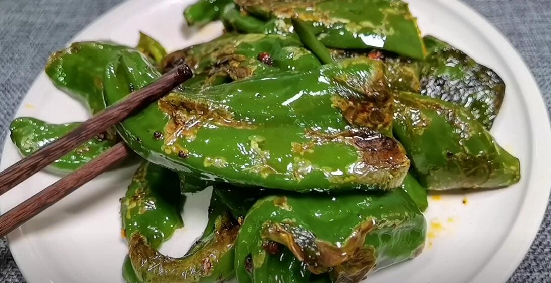 冬天手脚冰凉一定要多吃这个汤,手脚冰冷多吃这几道菜