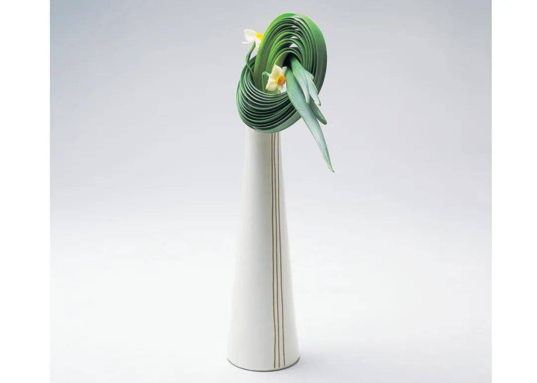 日式插花技法,日式插花的特色及技巧