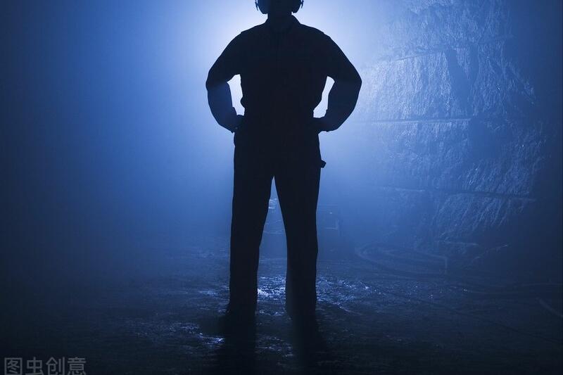 小舅子打了姐夫，当姐夫的又该怎么办？男人，要活得有骨气（4）