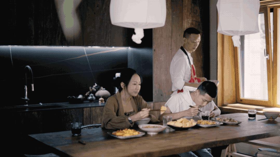 湖北夫妻造房子,湖北夫妻两万造房