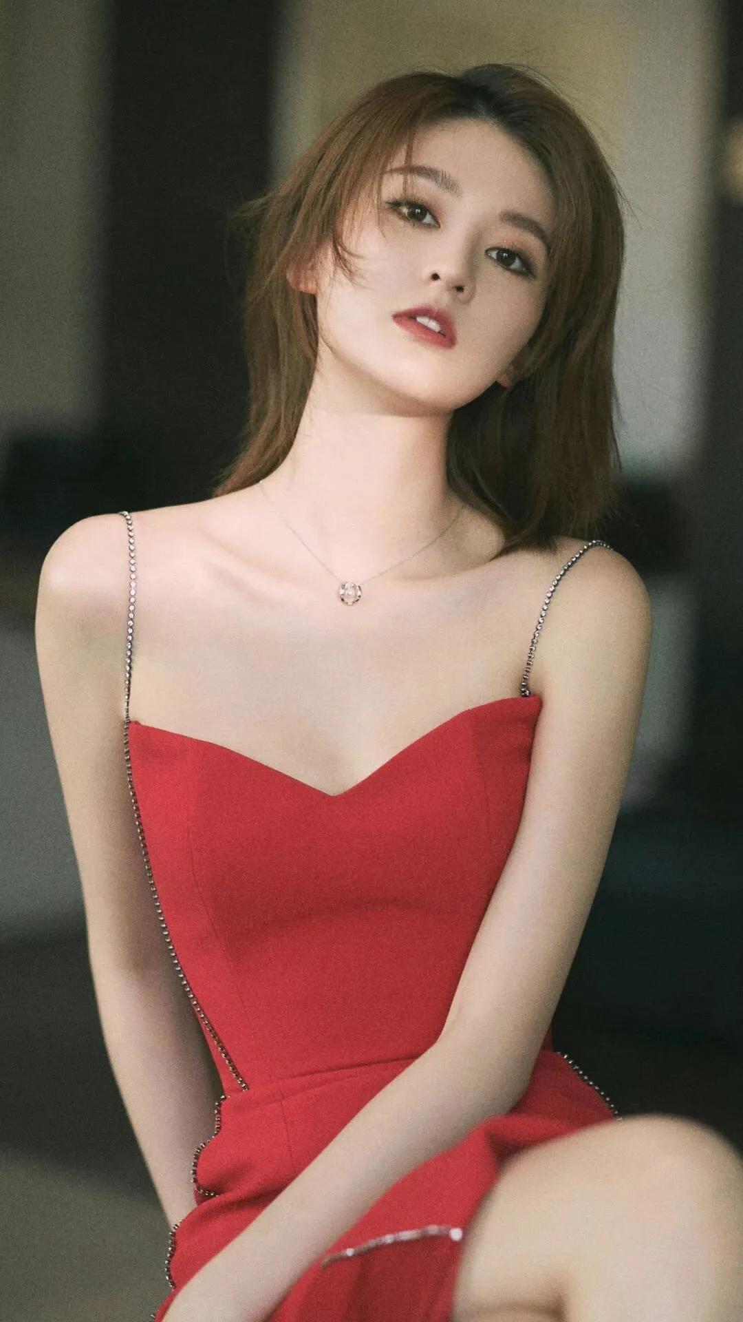 模特乔欣写真集,杨紫乔欣写真集