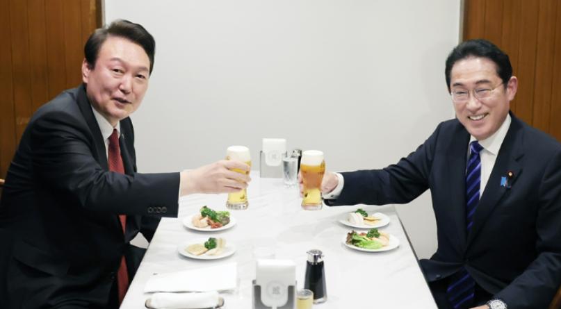 蹬鼻子上脸！韩国突然提出过分要求，日本现在很头痛