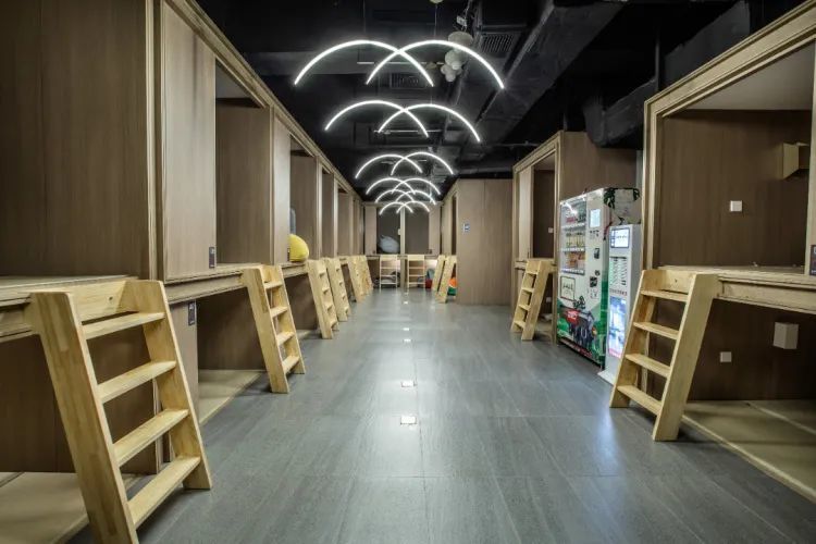 无需长途跋涉,无需跋山涉水尽享诗与远方