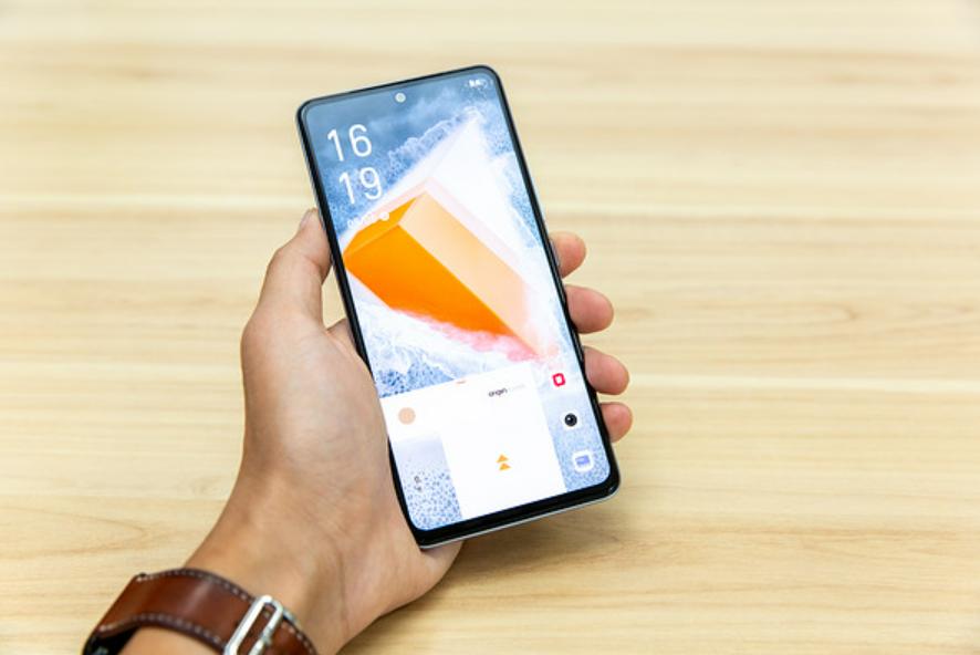 vivo手机哪款好用性价比高2023,小米和vivo哪款手机性价比高