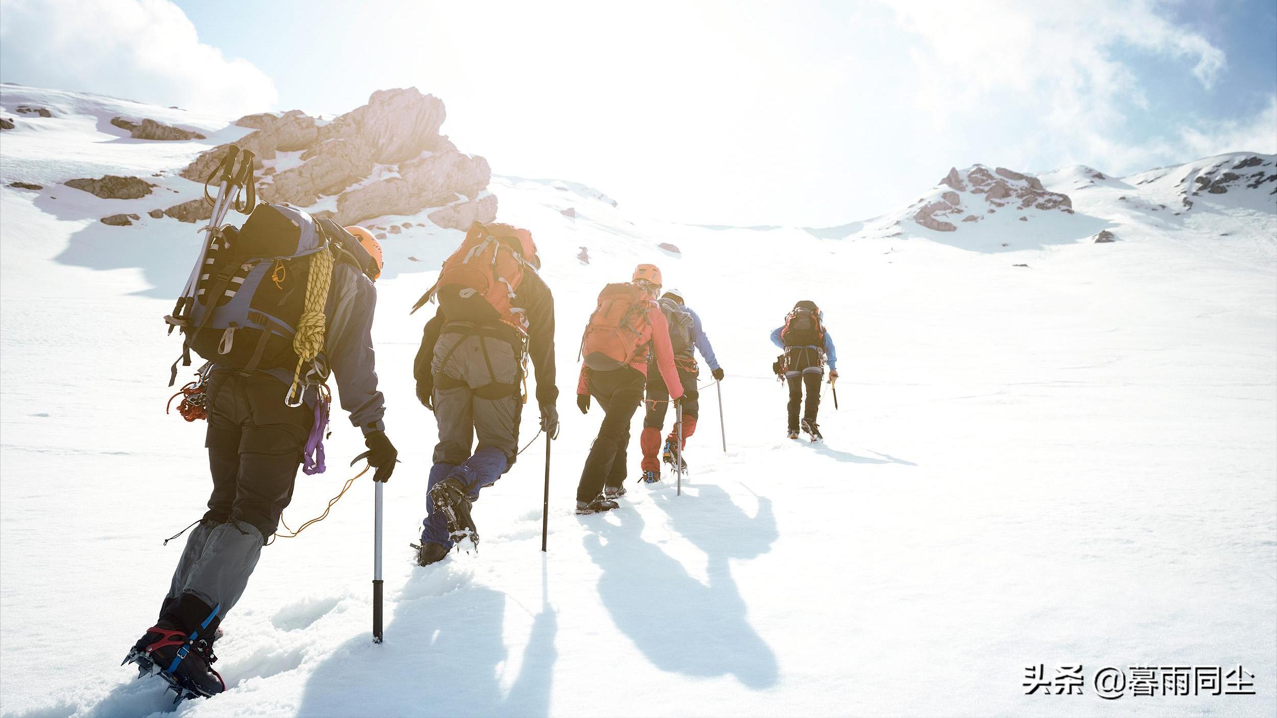 最便携实用的户外徒步露营装备,户外徒步露营必备10件装备