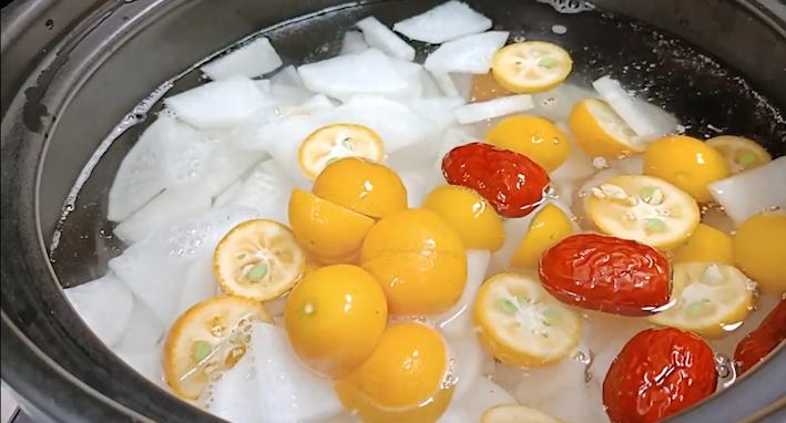 嗓子痰多怎么祛痰止咳最好最快,喉咙咳嗽痰多吃什么效果好