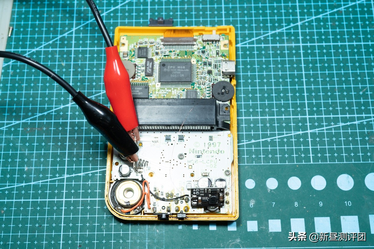 修复gameboy,修复20年前的gameboy游戏机