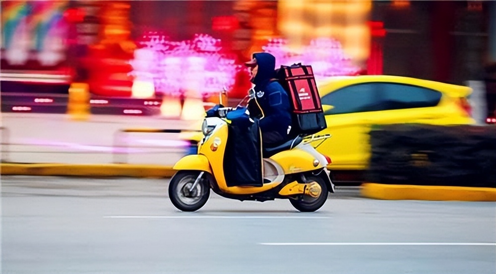 外卖送餐员的一日三餐,外卖小哥平均每天工作16个小时