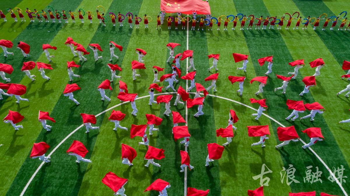 古浪城关第三小学足球比赛,古浪县足球联赛开幕式表演