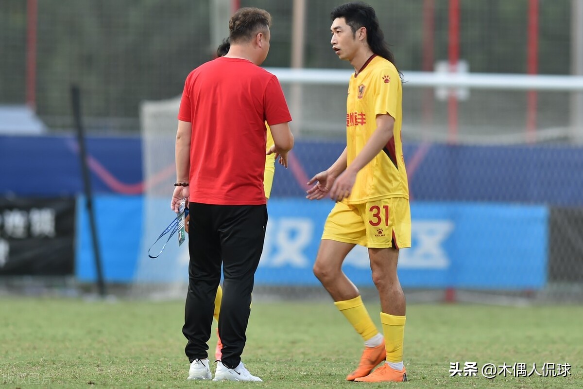 足协计划限制31岁以上球员是什么信号？89黄金一代或无缘新国足