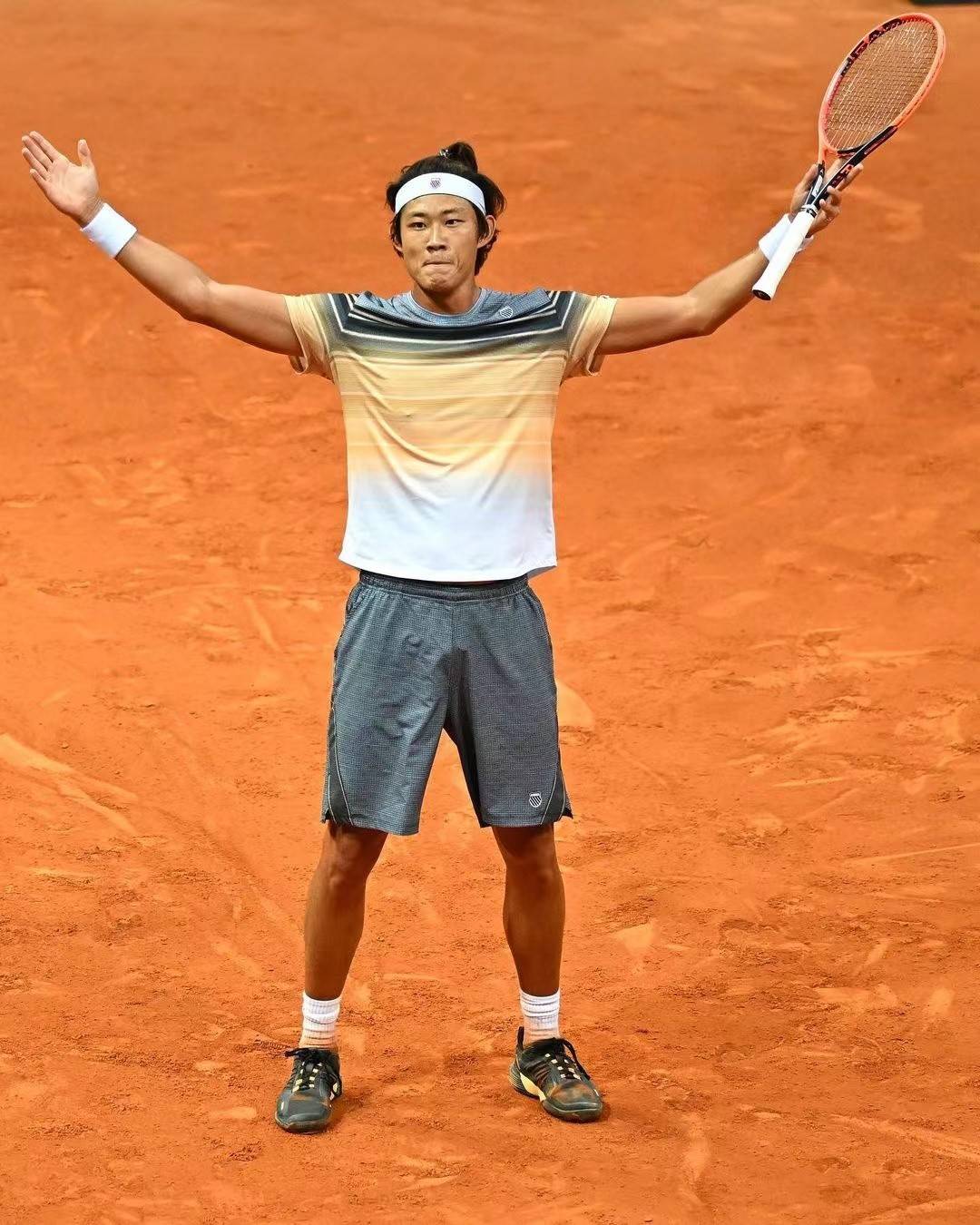 张之臻玩笑成真:大家陪我过山车吧,罗马赛意外告负，但天空无极限