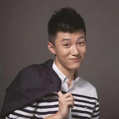 连看四集《玫瑰之战》，发现演技真不能比较，因为优与劣一目了然