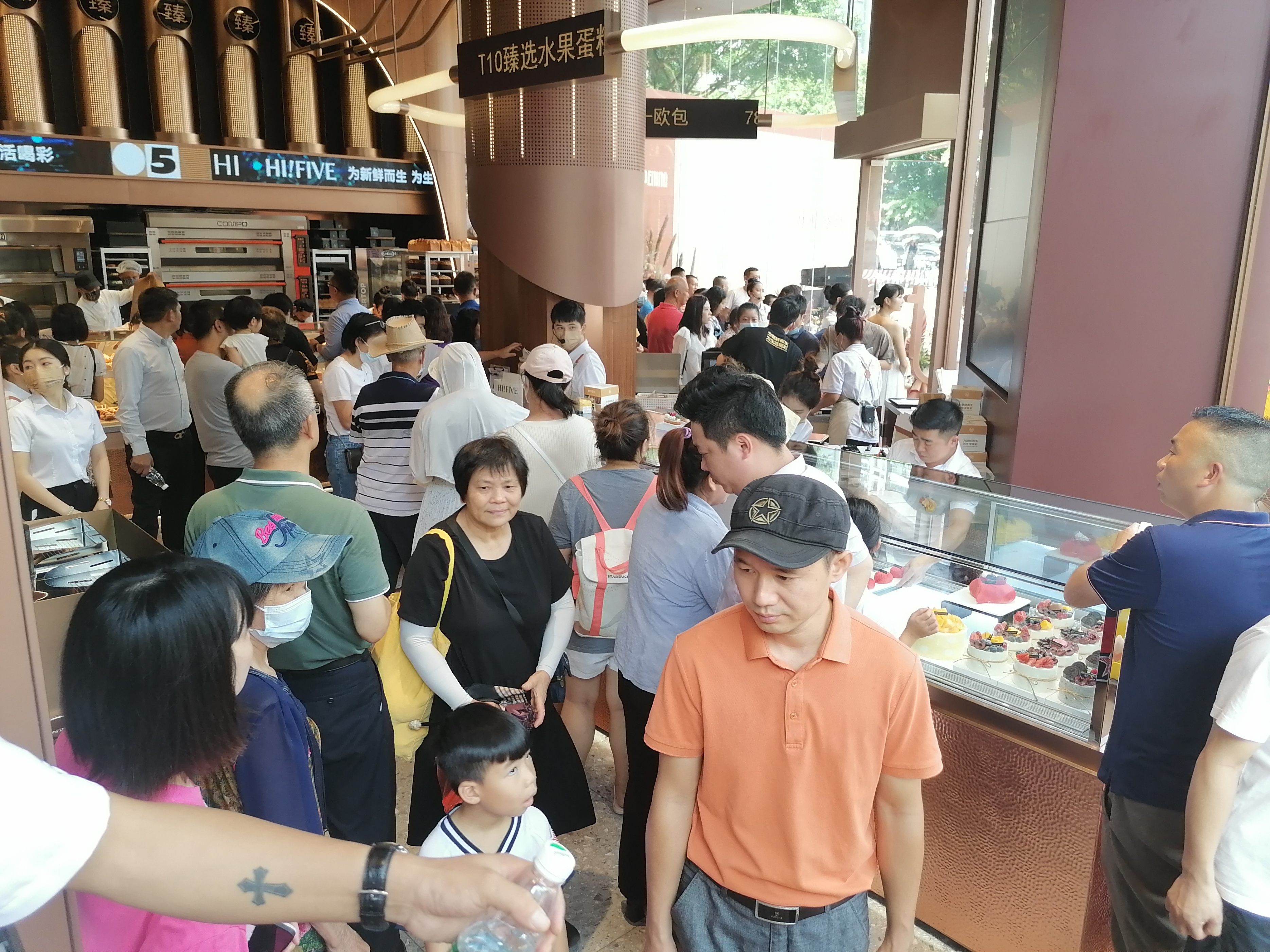 都市甜心·南宁首家欧包臻选店正式开业