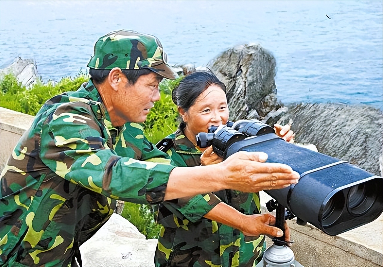 夫妻驻守孤岛32年,夫妇坚守孤岛32年
