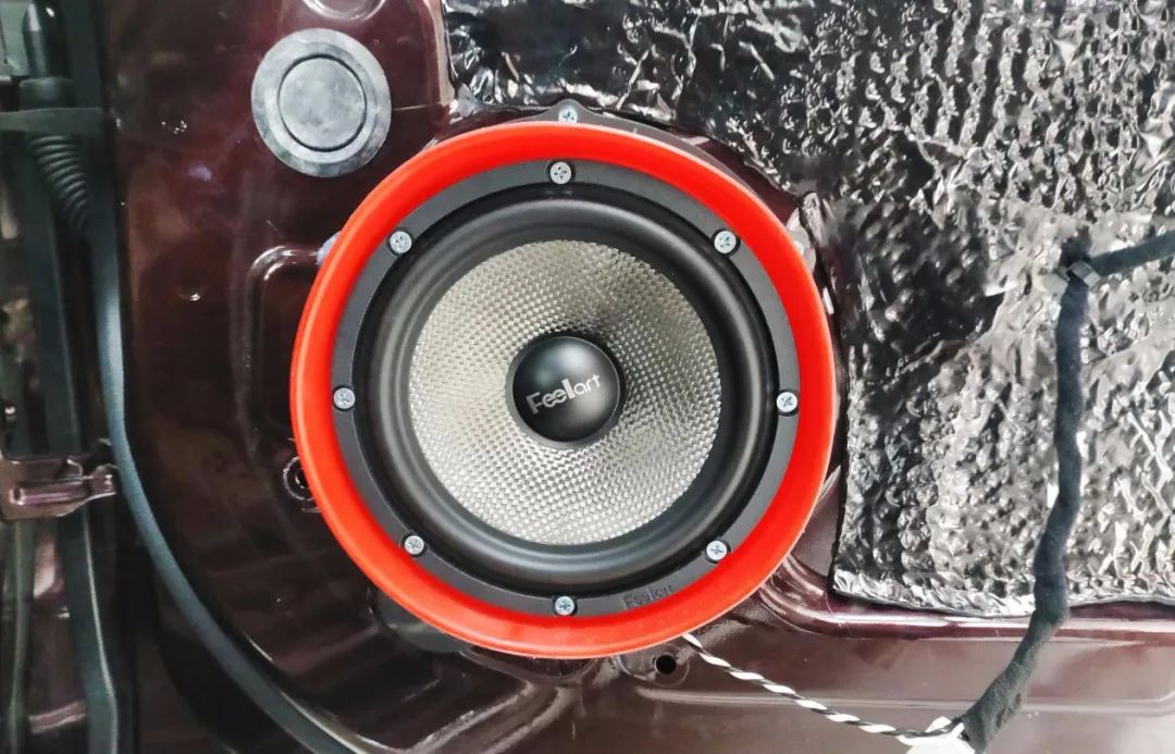 捷豹xfl全系标配音响,捷豹xf旅行版音响效果