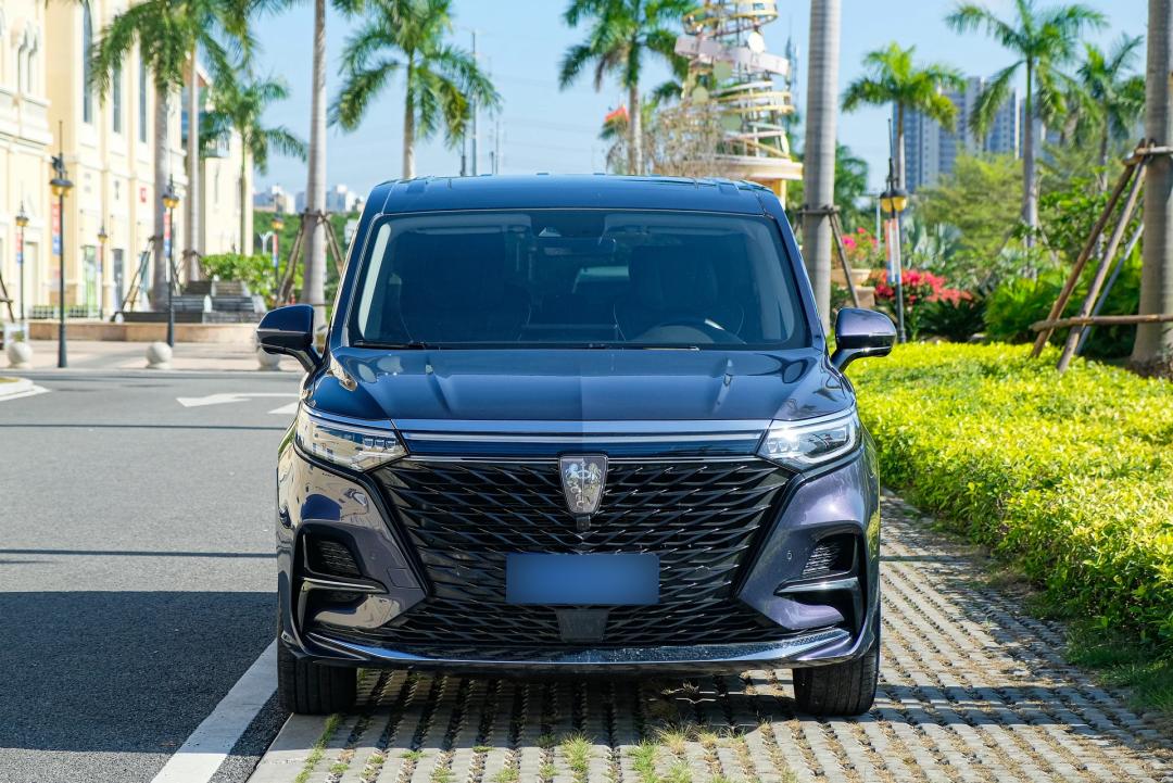 有着“越级能力”的国货MPV，会是你的菜吗？——二手荣威iMAX8
