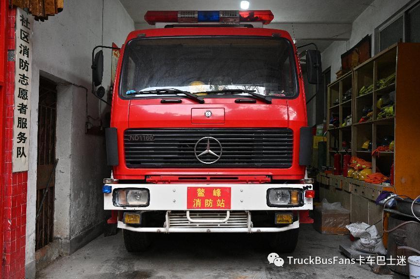 红色战车老消防车,红色北奔消防车