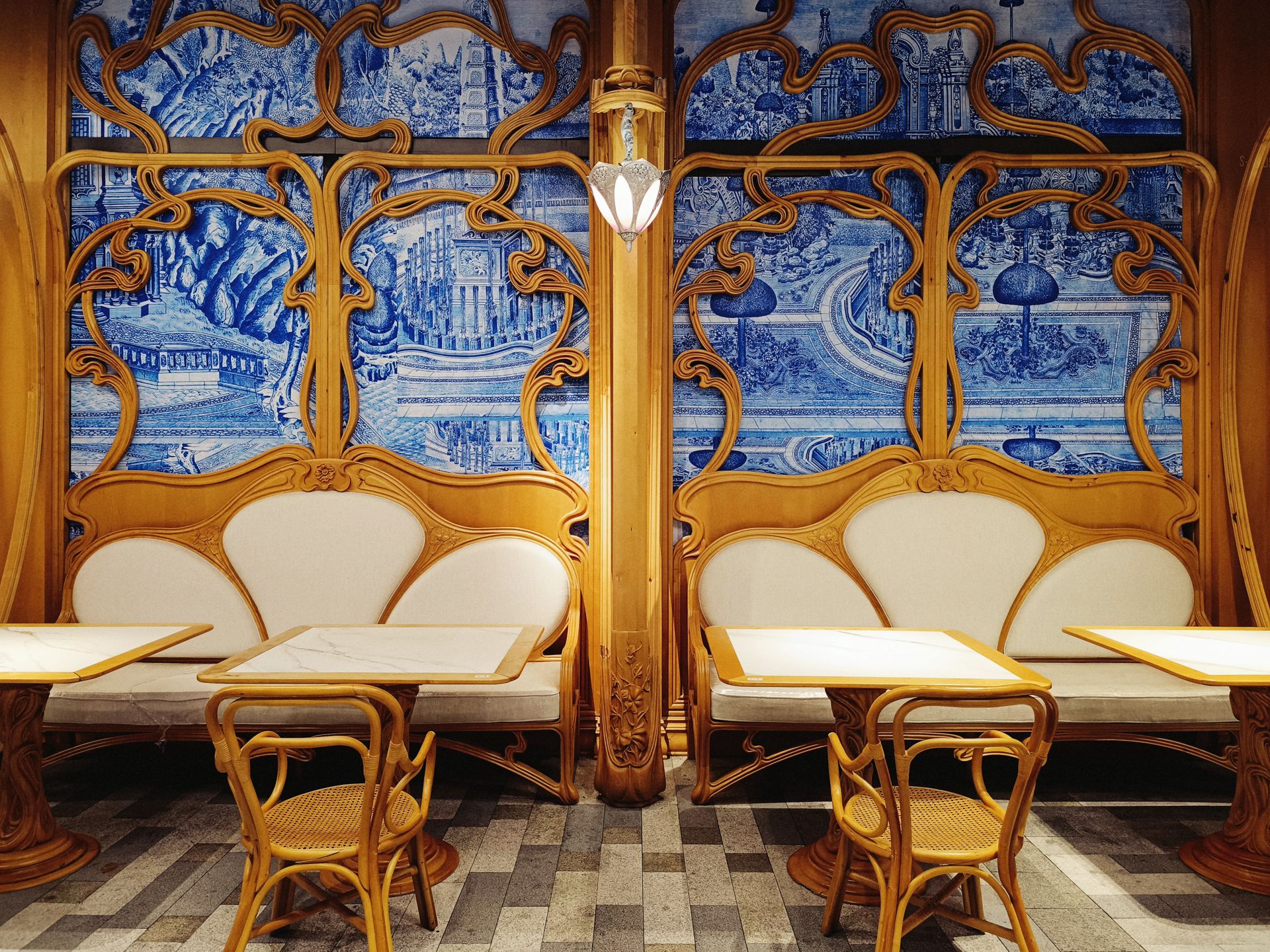 redminote12探索版屏幕,redminote12探索版参数