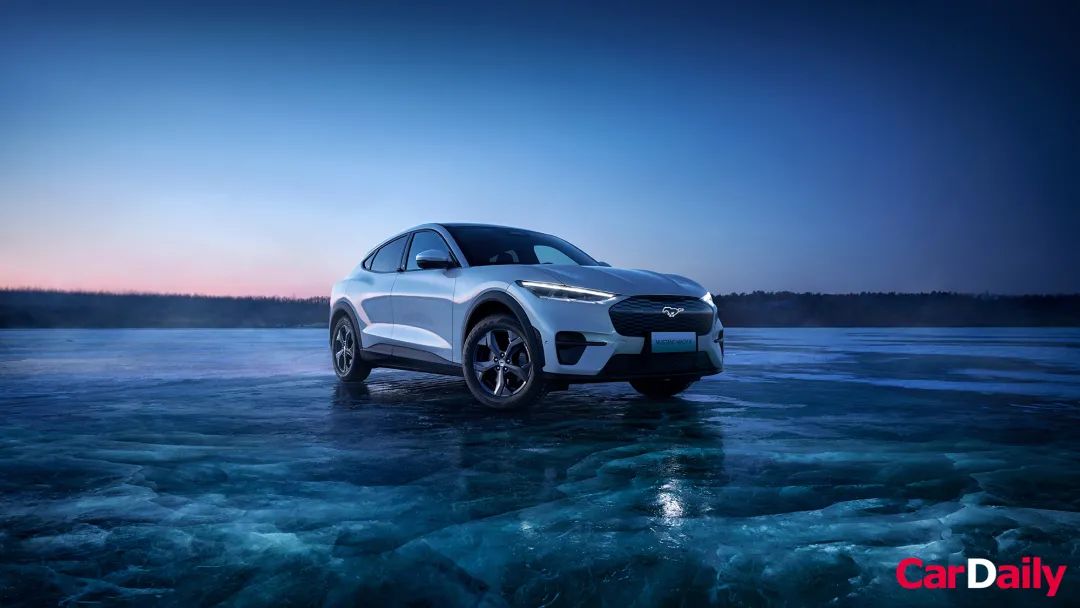 怎么在冰雪路面骑摩托,怎么在冰雪路面漂移