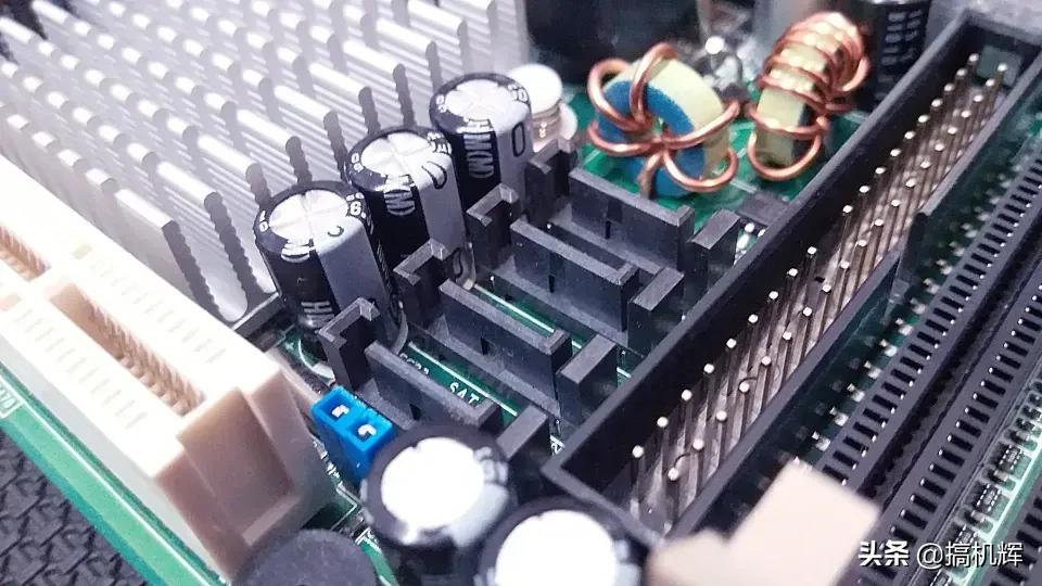 英特尔4代itx主板,14代英特尔itx主板