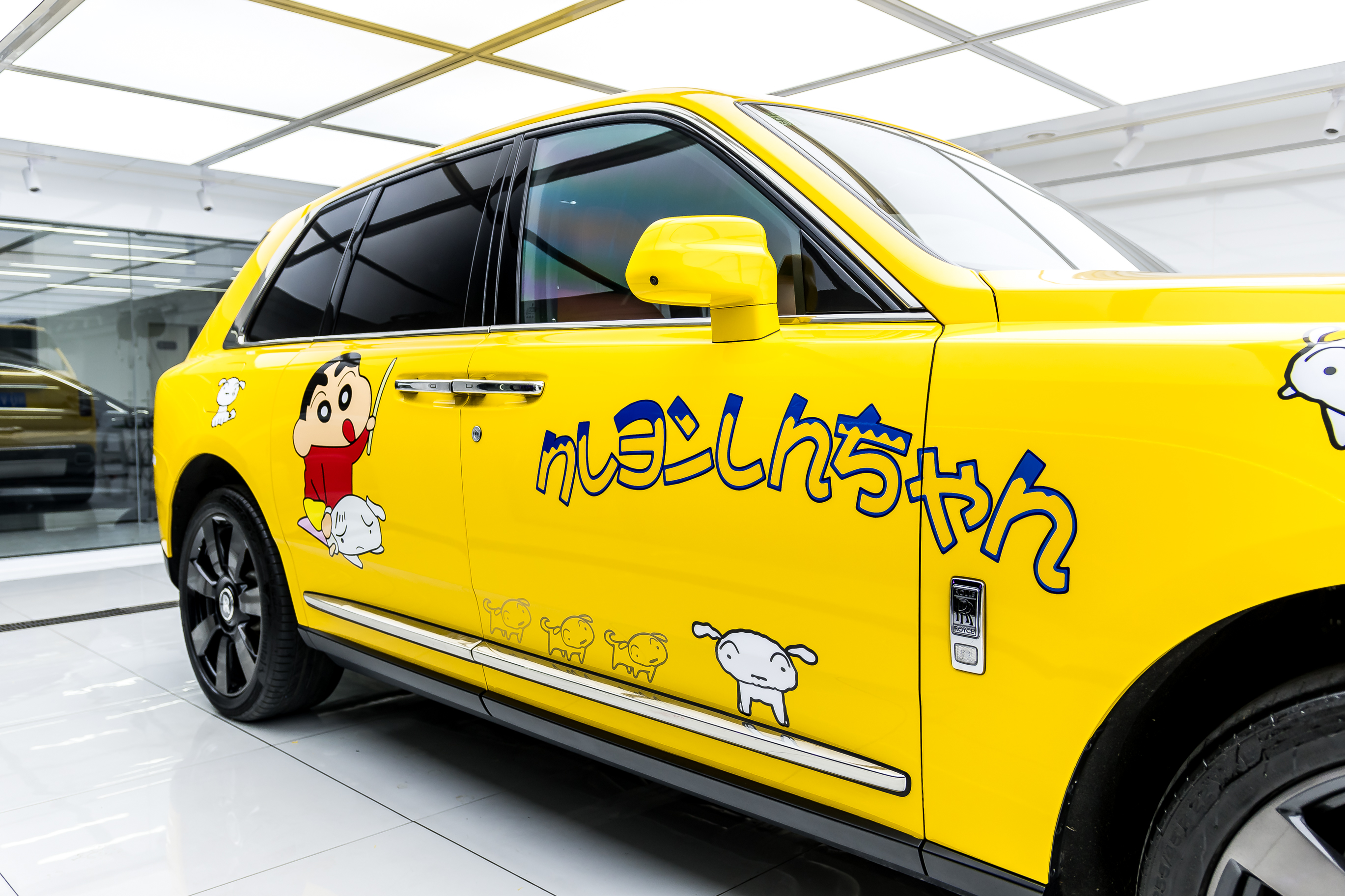 MAX车身改色膜丨西安汽车改色贴膜劳斯莱斯库里南换新定制涂装