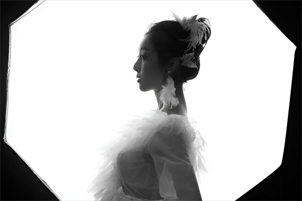 2019年，山东未婚女孩瞒着母亲，生下混血三胞胎，称：不需要男人