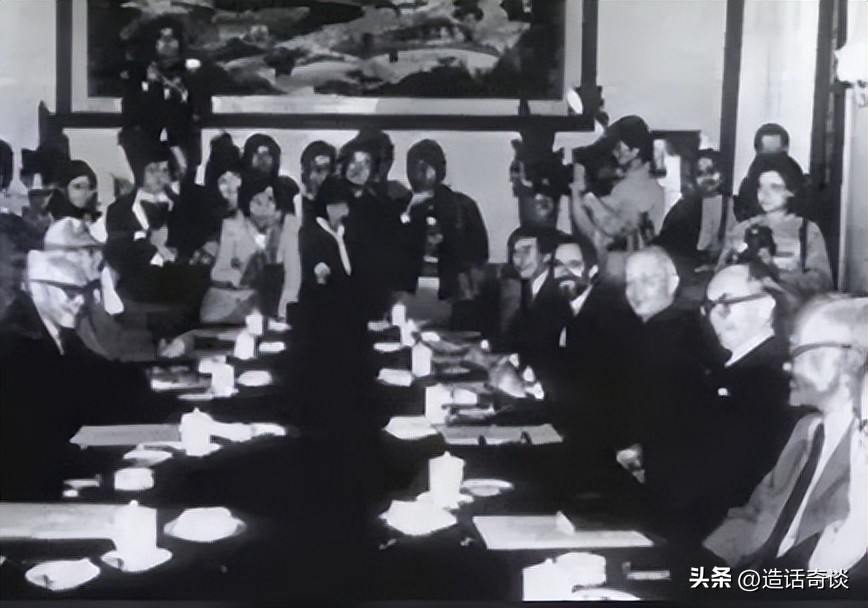 香港回归前，英国从中盈利多少？外交部原副部长：每年拿走上千亿