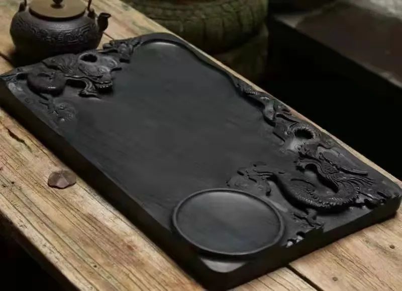 「品博会」上饶曾钦伟：古玩店“古为今用”，罗纹石制成茶盘