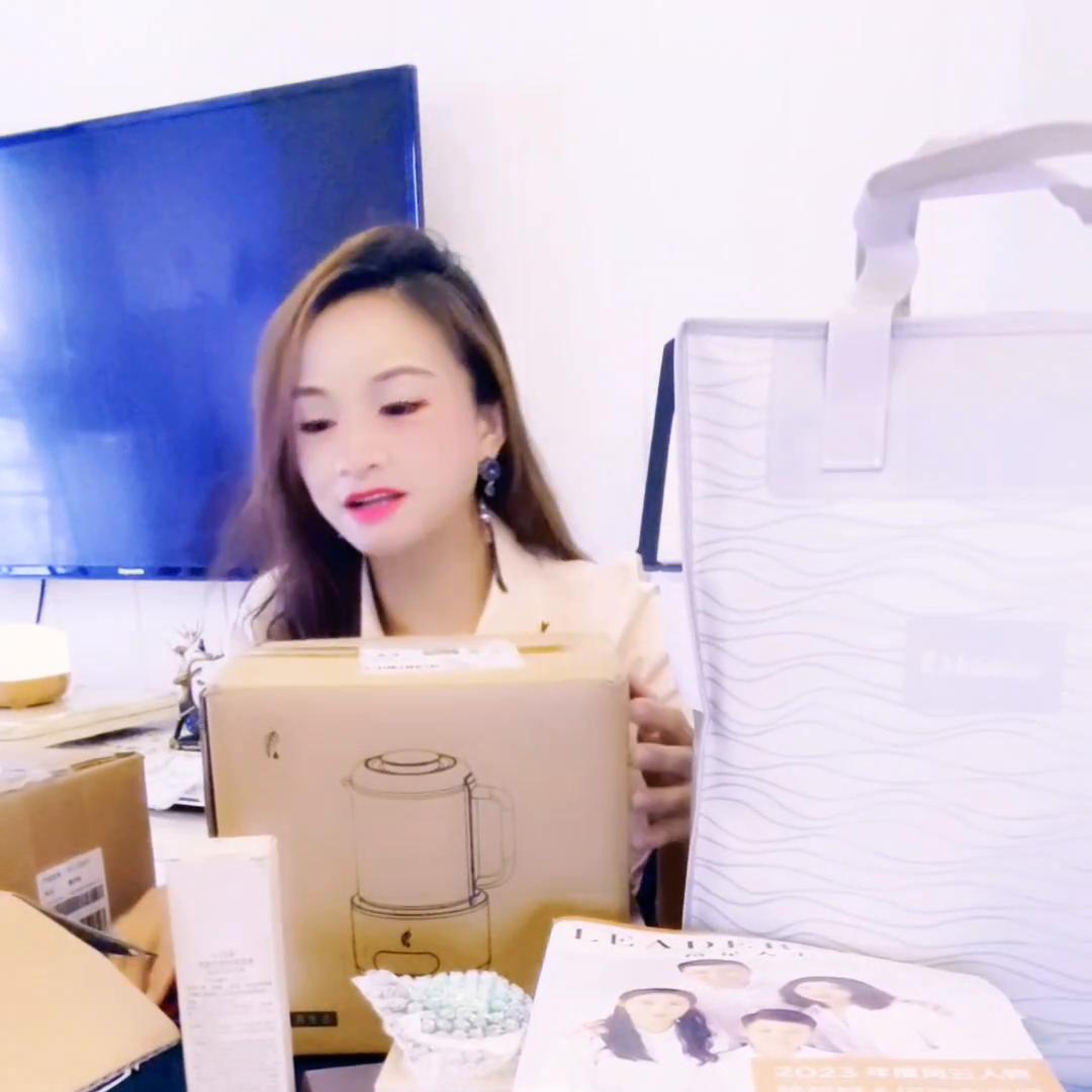 [烟花]欢来迎看看我5月单订的开箱视频！只买要家里所...