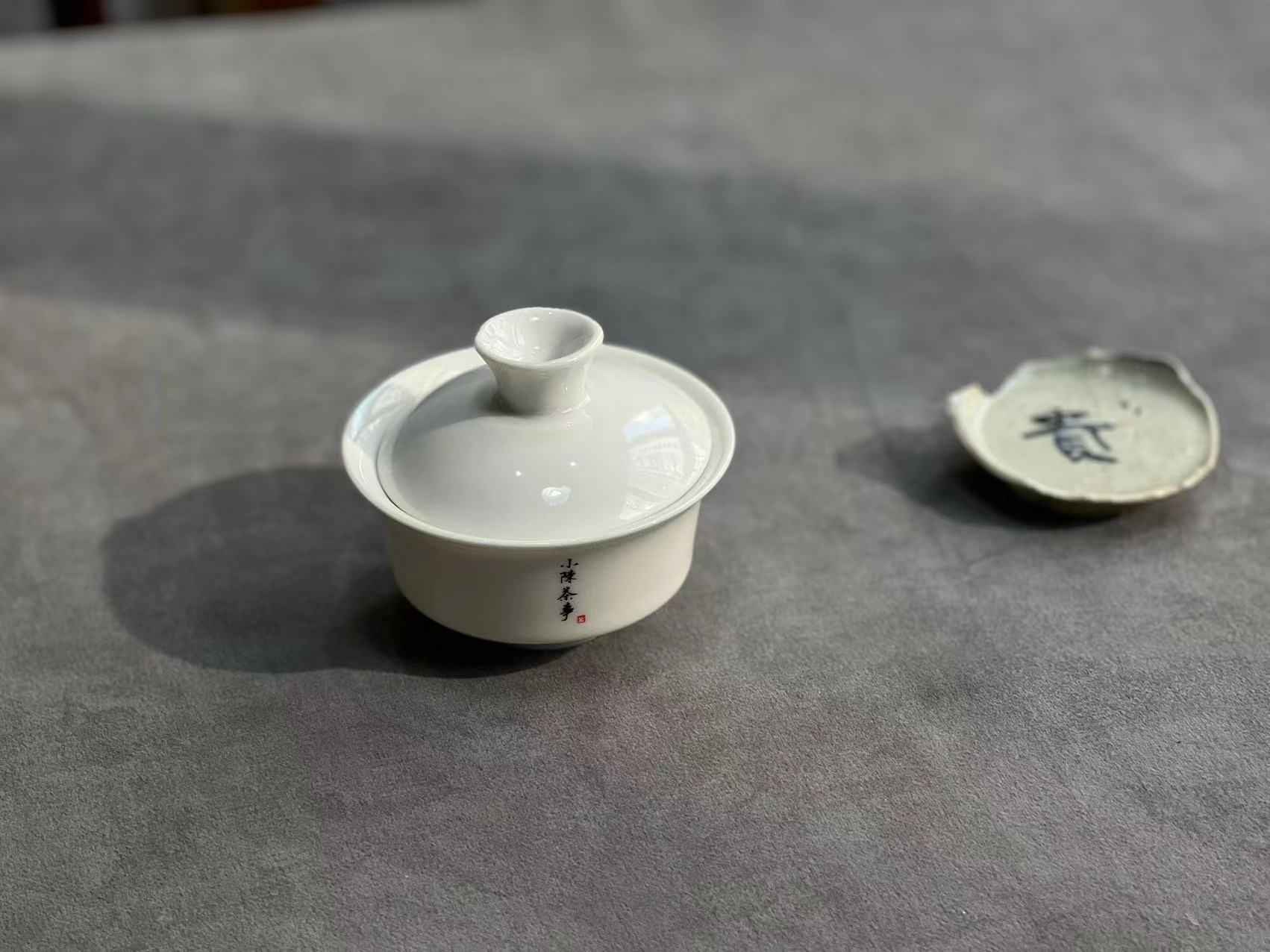 几十元、几百元、几千元，对泡茶新手来说，什么价位的盖碗合适？