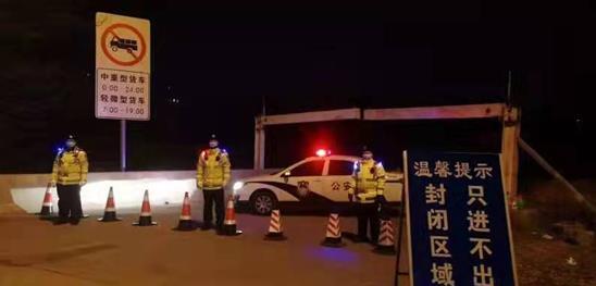 聚是一团火的下一句,聚是一团火散是一道光