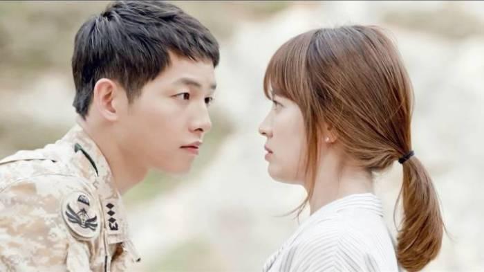 宋仲基与宋慧乔离婚后同台视频,宋仲基首谈与宋慧乔离婚后状态